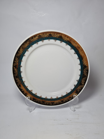 H&C Czechoslovakia Набор тарелок, белый фарфор с зелено-золотым  ободком, 4 шт х 24,5 x 3, Чехословакия, 1960-70гг.