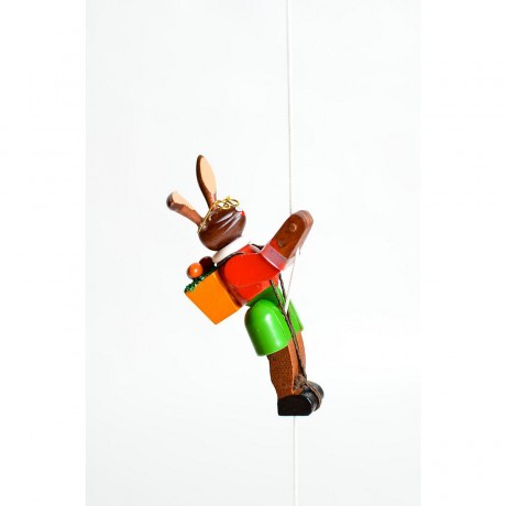 Holzspielzeug Kletterfigur Osterhasin Деревянная игрушка-скалолаз Пасхальный заяц