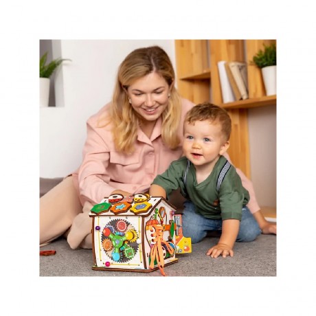 Montessori® Busyhouse mit Beleuchtung kompakt Бизихаус с освещением компактный