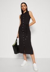 Tommy Hilfiger SLM COLLR DTAIL MIDI DRS NS Shirt dress black SLM COLLR DTAIL MIDI DRS NS Платье-рубашка черный