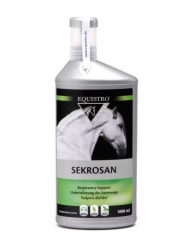 Equistro Sekrosan Liquid 1000ml, Добавка Эквистро для лошадей для поддержки дыхательной системы, натуральные травы и антисептики 1л