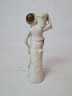 Статуэтка винтажная, бело-зеленый фарфор "Мальчик с ведром винограда", 17 x 7 см, Германия, 1960-70гг.