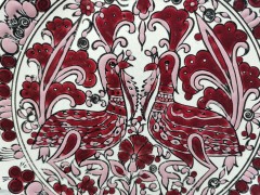 DAKAS CERAMIC, Коллекционная керамическая тарелка &quot;Павлины&quot; в бордовом декоре, 18см, Родос Греция 1970г.