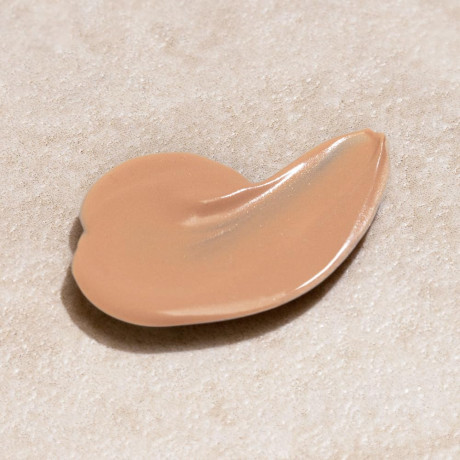 Logona Straffende Feuchtigkeitscreme geönt Bio-Rosenextrakt & Bio-Apfelsamenextrakt Logona Logona Тональный укрепляющий и увлажняющий крем с органическими экстрактами розы и семян яблока, 30мл