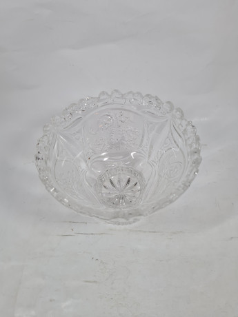 Вазочка винтажная Im Stil Anna Hutte на ножке с объемным декором, хрусталь, 16,5 см, Германия, 1960-70гг.