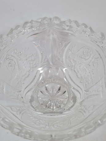 Вазочка винтажная Im Stil Anna Hutte на ножке с объемным декором, хрусталь, 16,5 см, Германия, 1960-70гг.
