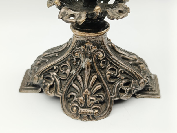 Подсвечники винтажные на одну свечу, с красивым резным декором, латунь, 2 шт., 12 х 11.5 см, Германия, 1960-70гг.