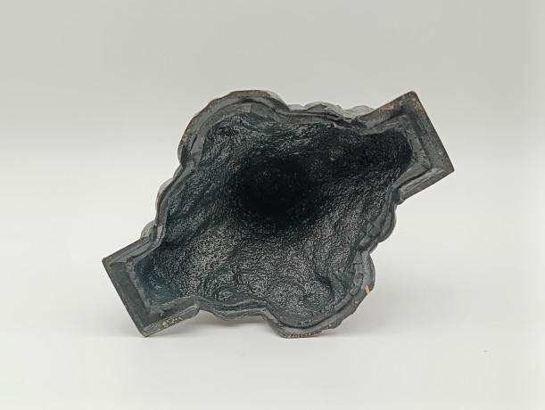 Подсвечники винтажные на одну свечу, с красивым резным декором, латунь, 2 шт., 12 х 11.5 см, Германия, 1960-70гг.