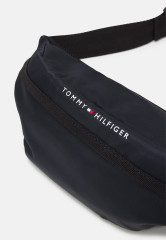 Tommy Hilfiger SKYLINE Bum bag space blue SKYLINE Сумка на пояс космический синий