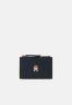 Tommy Hilfiger LIFE LONG WITH ZIP Wallet space blue LIFE LONG WITH ZIP Кошелек космический синий