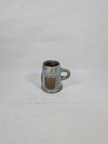 Кружка пивная винтажная с изображением льва на гербе, серая керамика, 10 см, Бельгия, 1960-70гг.