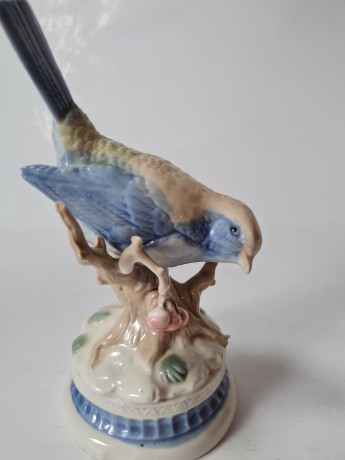 Винтажная фарфоровая фигурка в стиле Лиардо "Птица на ветке дерева", 15см x 8см, Германия, 1960г.