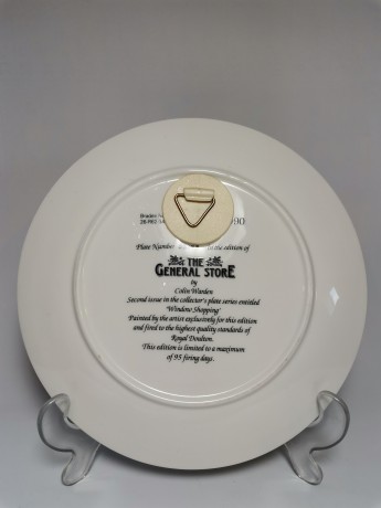 Royal Doulton, Роял Долтон Коллекционная тарелка "Универсальный магазин" художник Колин Уорден, ограниченный тираж, 21см, Великобритания 1990г.