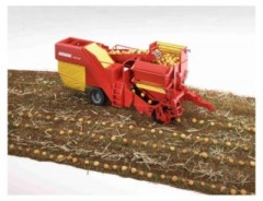 Bruder BRUDER 02130 TPS Grimme Kartoffelvollernter Картофелеуборочный комбайн BRUDER 02130 TPS Grimme