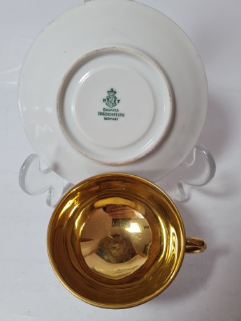 Tirschenreuth P.T Bavaria Чайная пара синяя с обильной позолотой и узором, Германия, 1960-70гг.