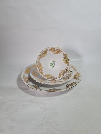 Чайное трио винтажное Bareuther Waldsassen Bavaria с розовыми цветами и золотым декором, фарфор, Германия, 1960-70гг.