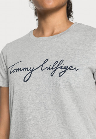 Tommy Hilfiger HERITAGE CREW NECK GRAPHIC TEE Print T-shirt light grey heather ФУТБОЛКА HERITAGE С КРУГЛЫМ ВЫРЕЗОМ С ГРАФИКОЙ Футболка с принтом светло-серый вереск