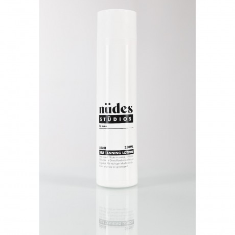 NUDES STUDIOS Self Tanning Lotion Лосьон-автозагар