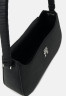 Tommy Hilfiger TH EMBLEM SHOULDER BAG Handbag black СУМКА НА ПЛЕЧО TH EMBLEM Сумка черный
