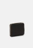 Tommy Hilfiger FLOW Wallet black ПОТОК – Кошелек черный