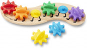 Melissa & Doug Rainbow Caterpillar Gear Toy, Развивающая игрушка шестеренки для детей от 18 месяцев США, 7 деталей, деревянный сортер с вращающимися элементами для моторики и мышления, разноцветный