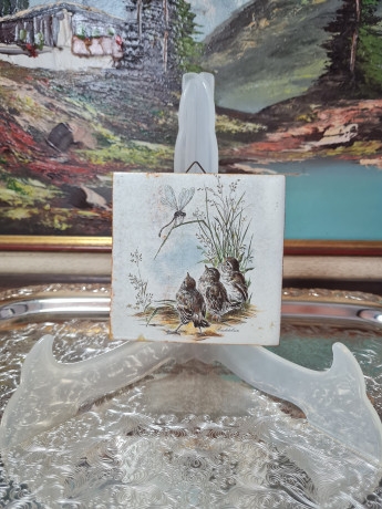 Панно винтажное Wlo "Трясогузки в траве / Х. Арнот", керамика, 10 x 10 см, Германия, 1960-70гг.