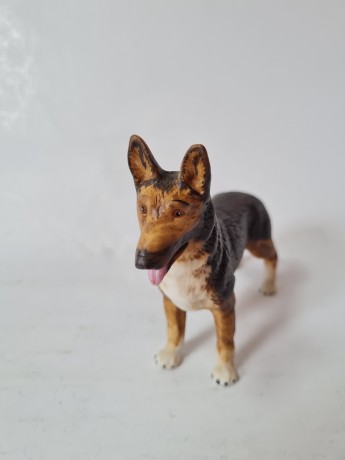 Винтажная фарфоровая фигурка собаки "Овчарка", 10 x 14 см, Германия, 1960-70гг.