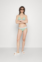 Tommy Hilfiger FIXED FOAM Bikini top spring lime FIXED FOAM Верх бикини весенняя известь