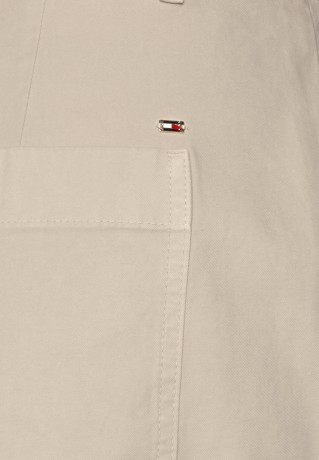 Tommy Hilfiger BERMUDA Shorts light sandalwood шорты-бермуды светлое сандаловое дерево