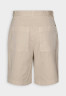 Tommy Hilfiger BERMUDA Shorts light sandalwood шорты-бермуды светлое сандаловое дерево