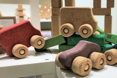 KORXX Spielzeugauto Kork Lambo rund Пробковая машинка Ламбо круглая