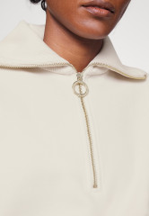 Tommy Hilfiger RELAXED COSY Sweatshirt white dove RELAXED COSY Толстовка Белый голубь