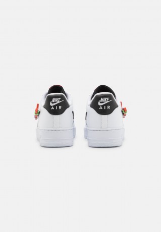 Nike Sportswear AIR FORCE 1 #x27;07 PRM UNISEX Sneaker low white/black/pomegranate/habanero red AIR FORCE 1 #x27;07 PRM UNISEX Низкие кроссовки женские белый/черный/гранат/красный хабанеро