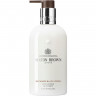 Molton Brown Re-charge Black Pepper Body Lotion Лосьон для тела Recharge Black Pepper