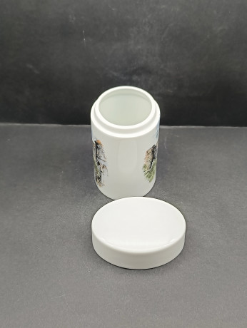 Банка для хранения винтажная AK Kaiser "Гейдельбергский замок", цилиндрической формы, фарфор, 10 х 8 см, Германия, 1970-80гг.