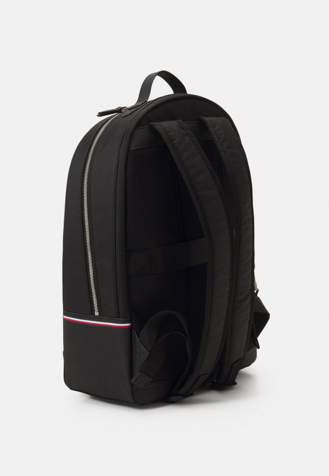 Tommy elevated deals backpack