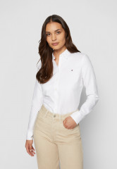 Tommy Hilfiger HERITAGE REGULAR FIT Button-down blouse classic white HERITAGE REGULAR FIT Блуза на пуговицах классический белый