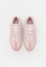 Nike Sportswear AIR MAX 95 Sneaker low pink oxford/summit white/barely rose/white AIR MAX 95 низкие кроссовки женские розовый оксфорд/саммит белый/едва розовый/белый