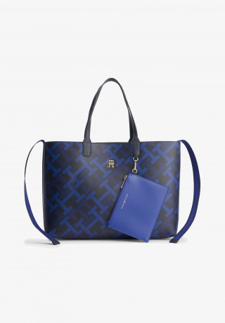 Tommy Hilfiger Monogram Iconic Across body bag space blue mix Monogram Iconic — сумка через плечо космический синий микс