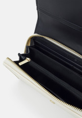 Tommy Hilfiger CITY SUMMER WALLET Wallet sugarcane КОШЕЛЕК CITY SUMMER Кошелек сахарный тростник