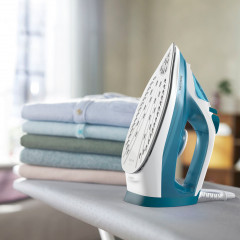 Philips Philips Dampfbugelstation DST3011/20, 0.3 ml Wassertank, Series 3000 Dampfbugeleisen  Паровой утюг Philips DST3011/20, резервуар для воды 0,3 мл, паровой утюг Series 3000