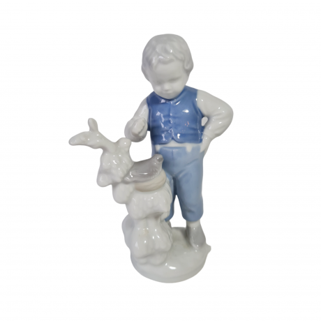 Статуэтка винтажная Gerold "Мальчик с птичкой, фарфор, 15 см, Германия, 1960-70гг.