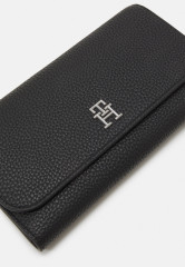 Tommy Hilfiger EMBLEM LARGE FLAP Wallet black ЭМБЛЕМА БОЛЬШОЙ КЛАПАН Бумажник черный