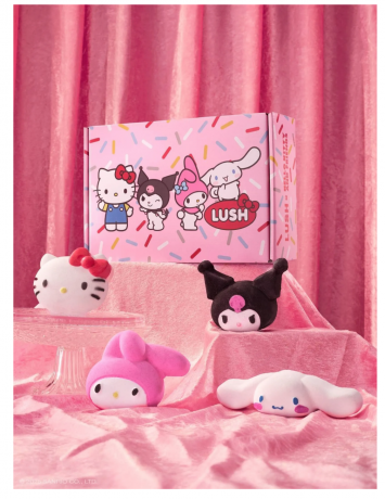 LUSH Hello Kitty & Friends SET, Бомбочки для ванны подарочный набор с фруктовыми ароматами, 4 шт, 535 г