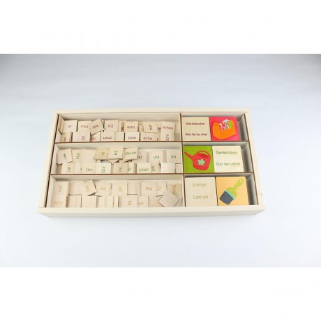 Wortbaukasten Inhalt: 60 Bildplattchen Набор для построения слов Состав: 60 плиток с картинками.