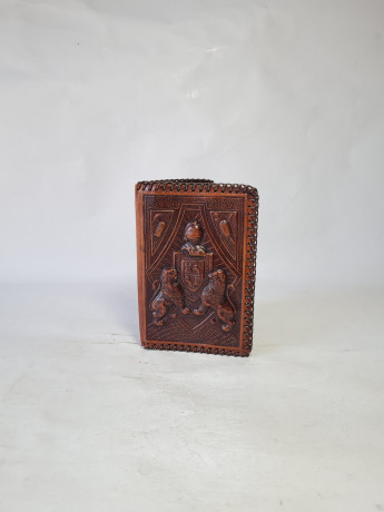 Портмоне винтажное с гербом и двумя львами, натуральная кожа, ручная работа, 13.5 х 9 см, Германия, 1970-80гг.