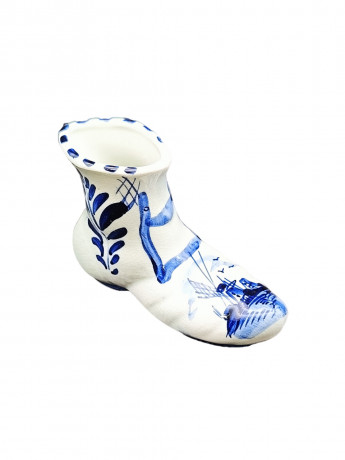 Статуэтка винтажная Delft Blue "Голландский сапог" с цветочным декором и мельницей, ручная роспись, фарфор, 11 х 7 см, Голландия, 1960-70гг.