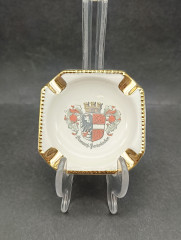 Пепельница с позолотой Waldershof Bavaria "Гармиш-Партенкирхен" винтажная, фарфор, 8 х 8 см, Германия, 1970-80гг.
