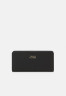 Tommy Hilfiger CASUAL CHIC LARGE WALLET Wallet black БОЛЬШОЙ КОШЕЛЕК CASUAL CHIC Бумажник черный