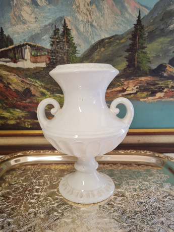 Ваза винтажная с двумя ручками, белый фарфор, 20,5 x 15 см, Германия, 1960-70гг.